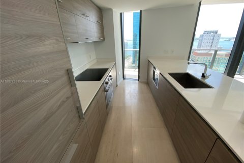 Condo in Miami, Florida, 3 bedrooms  № 1953243 - photo 10