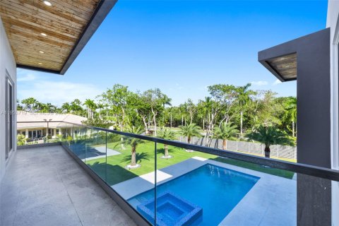 Купить виллу или дом в Пальметто-Бей, Флорида 5 спален, 595.88м2, № 2008275 - фото 21