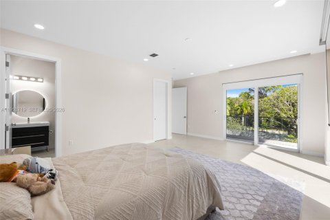 Купить виллу или дом в Пальметто-Бей, Флорида 5 спален, 595.88м2, № 2008275 - фото 28