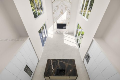 Купить виллу или дом в Пальметто-Бей, Флорида 5 спален, 595.88м2, № 2008275 - фото 19