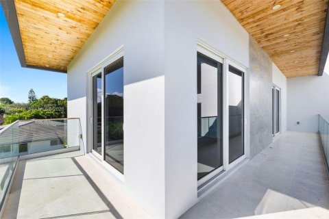 Купить виллу или дом в Пальметто-Бей, Флорида 5 спален, 595.88м2, № 2008275 - фото 29