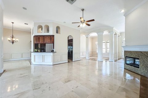 House in Oakland, Florida 5 bedrooms, 406.26 sq.m. № 1901192 - photo 17