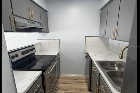 Appartement à louer à Ocala, Floride: 2 chambres, 87.79 m2 № 2384014 - photo 3