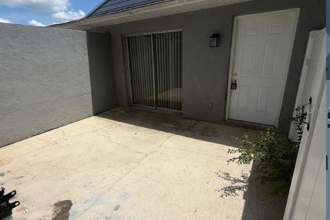 Appartement à louer à Ocala, Floride: 2 chambres, 87.79 m2 № 2384014 - photo 2