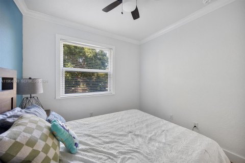 House in Homestead, Florida 3 bedrooms, 174.1 sq.m. № 2081126 - photo 23