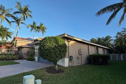 Casa en alquiler en Weston, Florida, 5 dormitorios, 241.45 m2 № 1942197 - foto 5