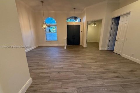 Casa en alquiler en Weston, Florida, 5 dormitorios, 241.45 m2 № 1942197 - foto 24