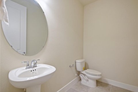House in CYPRESS HAMMOCK in Kissimmee, Florida 4 bedrooms, 267.84 sq.m. № 1914473 - photo 29