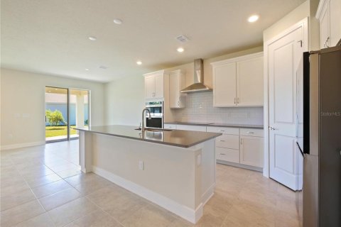 House in CYPRESS HAMMOCK in Kissimmee, Florida 4 bedrooms, 267.84 sq.m. № 1914473 - photo 23