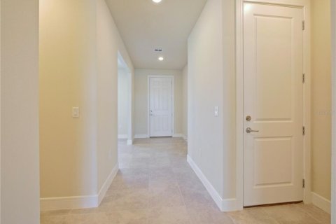 House in CYPRESS HAMMOCK in Kissimmee, Florida 4 bedrooms, 267.84 sq.m. № 1914473 - photo 24