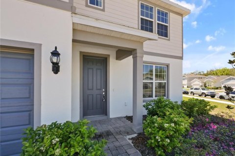 Casa en alquiler en Kissimmee, Florida, 4 dormitorios, 267.84 m2 № 1914473 - foto 10