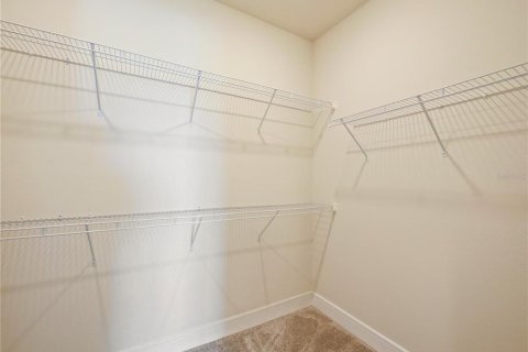 House in CYPRESS HAMMOCK in Kissimmee, Florida 4 bedrooms, 267.84 sq.m. № 1914473 - photo 11
