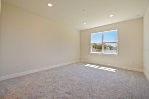 House in CYPRESS HAMMOCK in Kissimmee, Florida 4 bedrooms, 267.84 sq.m. № 1914473 - photo 16