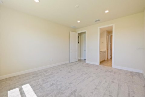 Casa en alquiler en Kissimmee, Florida, 4 dormitorios, 267.84 m2 № 1914473 - foto 15