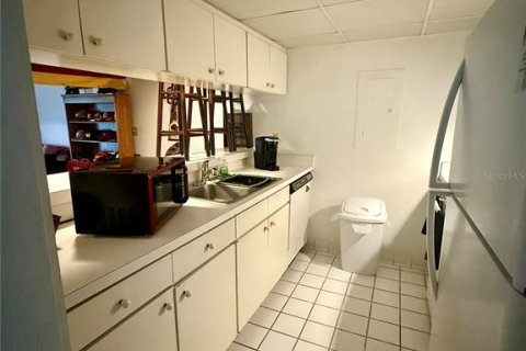Condo in Haines City, Florida, 1 bedroom  № 1512096 - photo 3