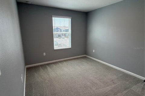 Townhouse in Oviedo, Florida 4 bedrooms, 167.32 sq.m. № 2198455 - photo 21