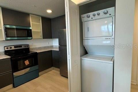 Condo in Orlando, Florida, 1 bedroom № 2209890 - photo 9