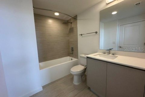 Condo in Orlando, Florida, 1 bedroom № 2209890 - photo 4