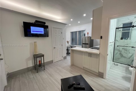 Copropriété à vendre à Miami Beach, Floride: 1 chambre, 31.59 m2 № 1979436 - photo 23