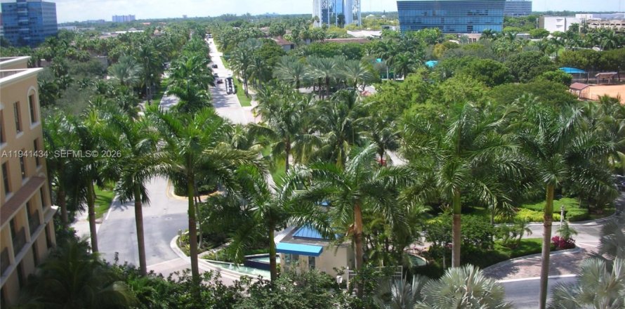 Кондоминиум с 4 спальнями в Авентура, Флорида № 2006001