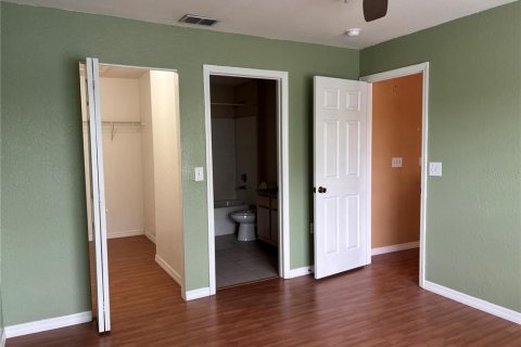 Condominio en alquiler en Lakewood Ranch, Florida, 2 dormitorios, 100.33 m2 № 2233798 - foto 15