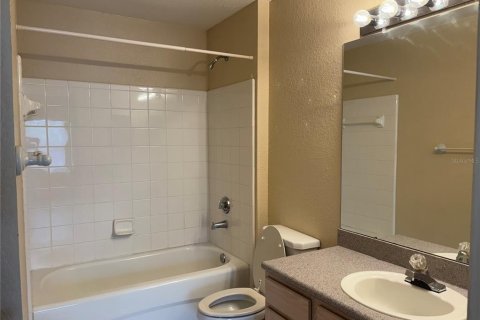 Condominio en alquiler en Lakewood Ranch, Florida, 2 dormitorios, 100.33 m2 № 2233798 - foto 14