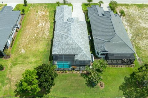 House in Palm Coast, Florida 4 bedrooms, 211.17 sq.m. № 1347018 - photo 10