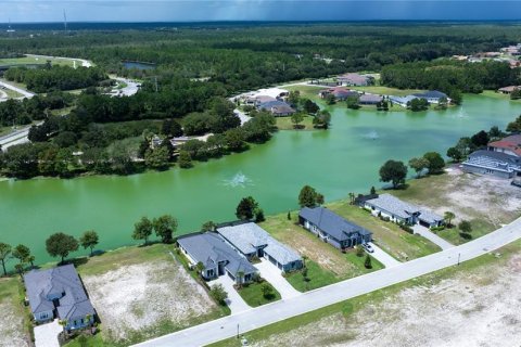 House in Palm Coast, Florida 4 bedrooms, 211.17 sq.m. № 1347018 - photo 8
