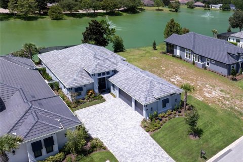 House in Palm Coast, Florida 4 bedrooms, 211.17 sq.m. № 1347018 - photo 6