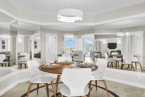 Copropriété à vendre à Boca Raton, Floride: 2 chambres, 125.51 m2 № 2158395 - photo 11