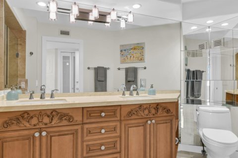 Copropriété à vendre à Boca Raton, Floride: 2 chambres, 125.51 m2 № 2158395 - photo 21