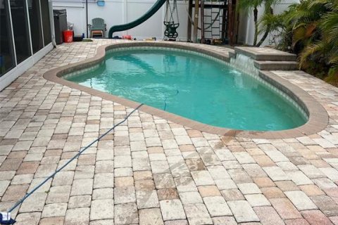 Casa en alquiler en Safety Harbor, Florida, 3 dormitorios, 188.03 m2 № 1839972 - foto 21