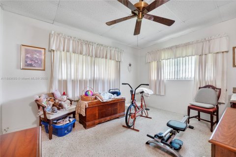 Villa ou maison à vendre à Homestead, Floride: 3 chambres, 93.65 m2 № 1938826 - photo 19