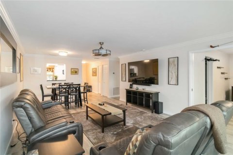 Copropriété à vendre à Sarasota, Floride: 2 chambres, 103.86 m2 № 1725251 - photo 6