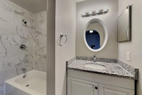 Villa ou maison à louer à Riverview, Floride: 3 chambres, 120.03 m2 № 2117664 - photo 9