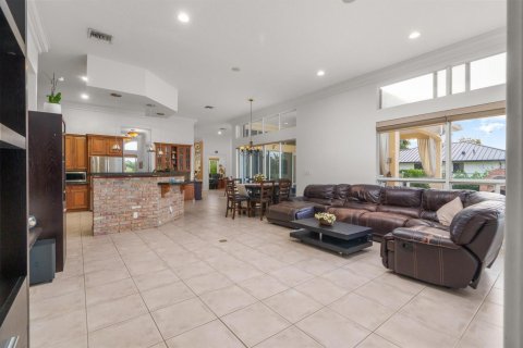 Villa ou maison à vendre à Davie, Floride: 5 chambres, 341.14 m2 № 2082248 - photo 13