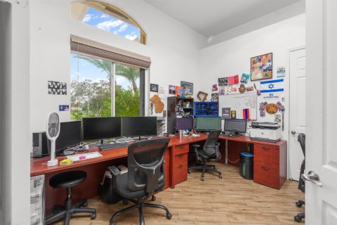 Villa ou maison à vendre à Davie, Floride: 5 chambres, 341.14 m2 № 2082248 - photo 8