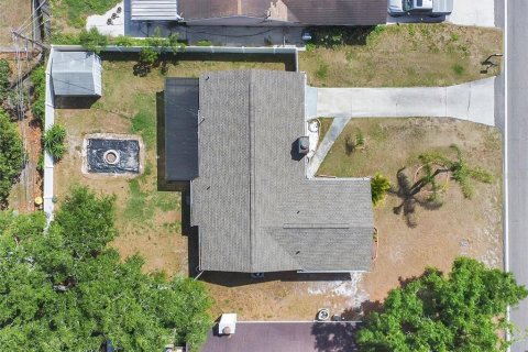 House in Lakeland, Florida 3 bedrooms, 110 sq.m. № 1723817 - photo 29