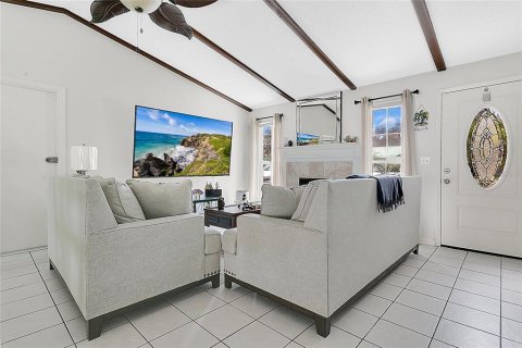 House in Lakeland, Florida 3 bedrooms, 110 sq.m. № 1723817 - photo 5