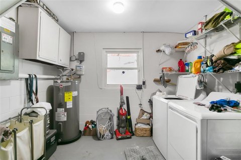 House in Lakeland, Florida 3 bedrooms, 110 sq.m. № 1723817 - photo 20