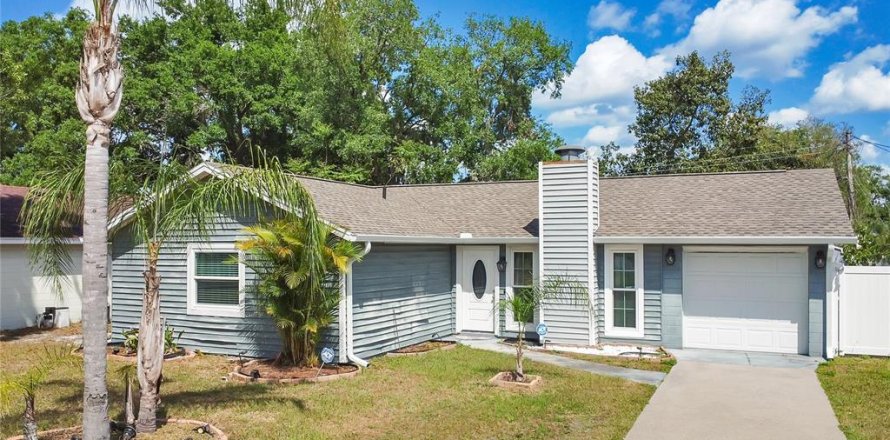 House in Lakeland, Florida 3 bedrooms, 110 sq.m. № 1723817
