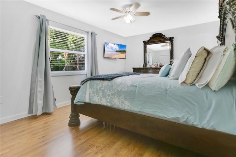 House in Lakeland, Florida 3 bedrooms, 110 sq.m. № 1723817 - photo 13