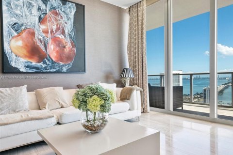 Copropriété à vendre à Miami, Floride: 3 chambres, 272.02 m2 № 1996102 - photo 11