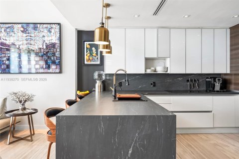 Copropriété à vendre à Miami, Floride: 3 chambres, 272.02 m2 № 1996102 - photo 15