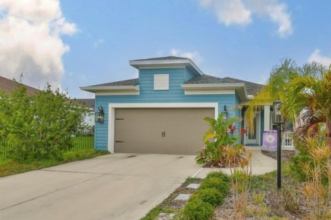 Купить виллу или дом в Парриш, Флорида 3 комнаты, 164.07м2, № 1521689 - фото 1