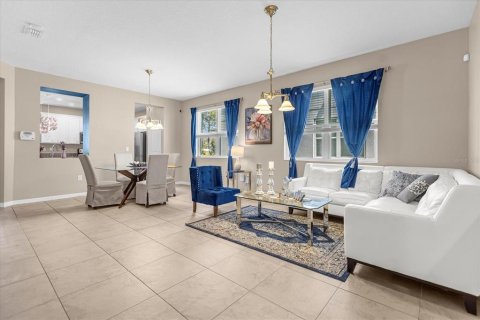 Villa ou maison à vendre à Winter Garden, Floride: 5 chambres, 279.91 m2 № 2152293 - photo 7