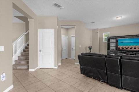 Villa ou maison à vendre à Winter Garden, Floride: 5 chambres, 279.91 m2 № 2152293 - photo 21