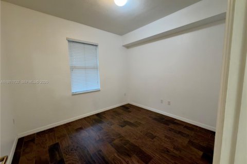 Condo in Doral, Florida, 3 bedrooms  № 2041185 - photo 6