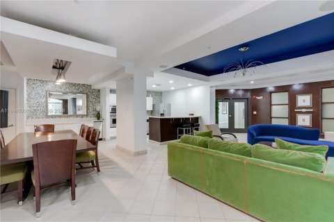 Снять в аренду кондоминиум в Саут-Майами, Флорида 1 спальня, 60.57м2, № 2000850 - фото 4