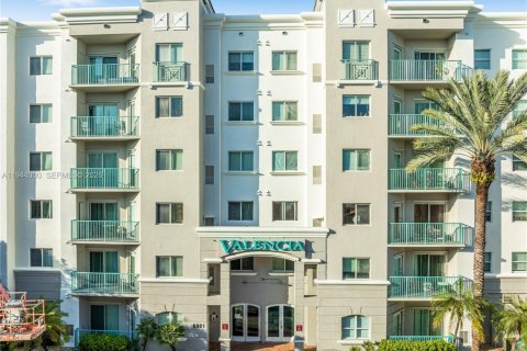 Снять в аренду кондоминиум в Саут-Майами, Флорида 1 спальня, 60.57м2, № 2000850 - фото 25